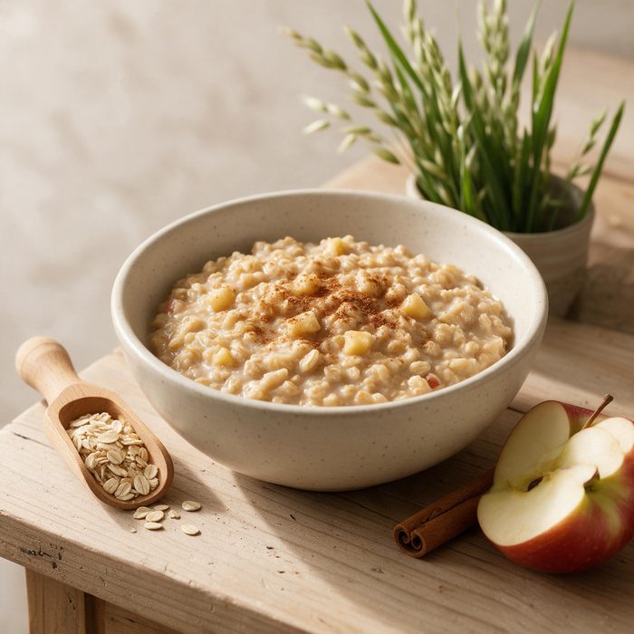 Apple Cinnamon Oatmeal